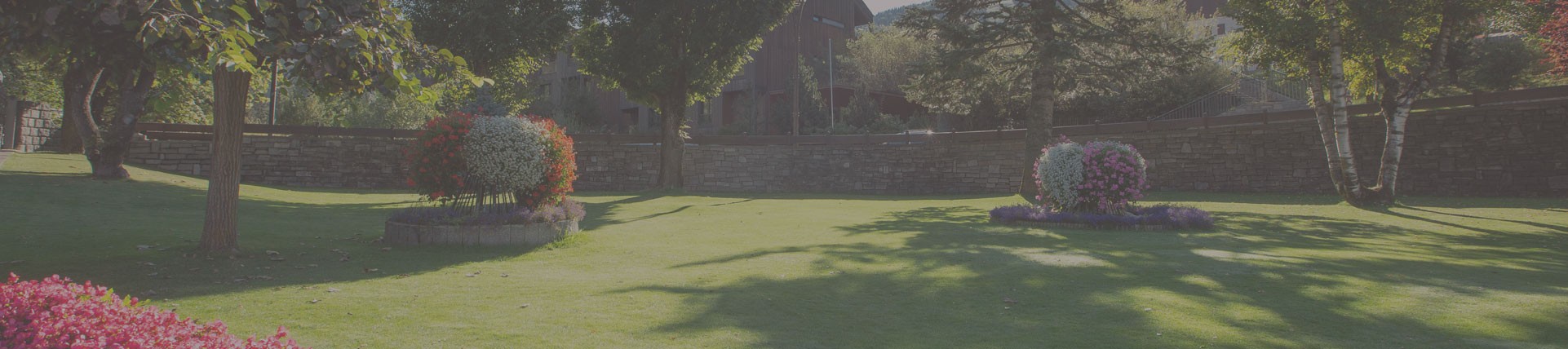 Header Garden and ancillary services